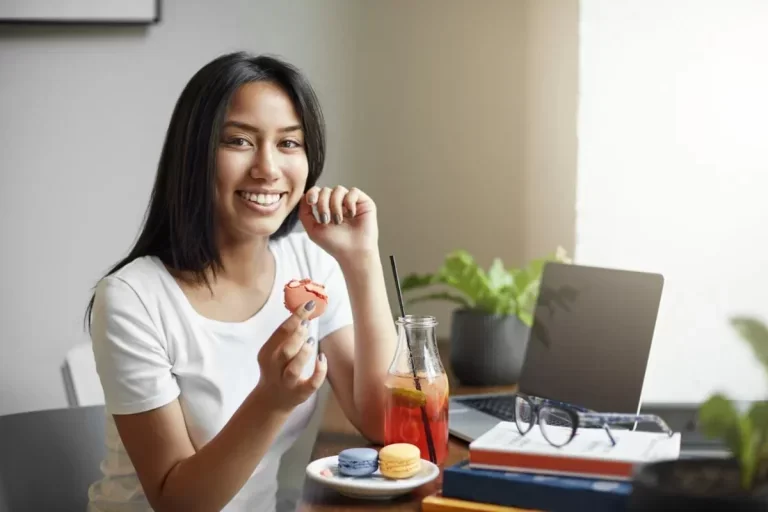 Read more about the article Pahami Esensi Mindful Eating untuk Meningkatkan Kualitas Hidup
