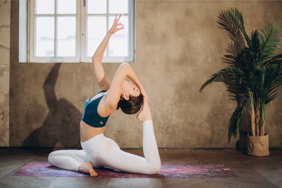 You are currently viewing Yoga sebagai Bentuk Serendipity: 5 Cara Menemukan Harmoni dalam Kehidupan